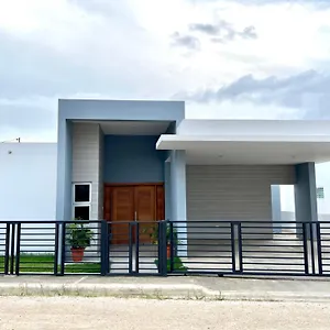 Casa Privada - Centro Del Pueblo. Holiday home Constanza